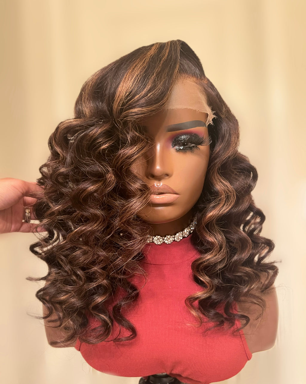 Ready to ship | 7x6 Glueless wig w/ soft highlights | Breathable wig cap | Side C part w/ wand curls